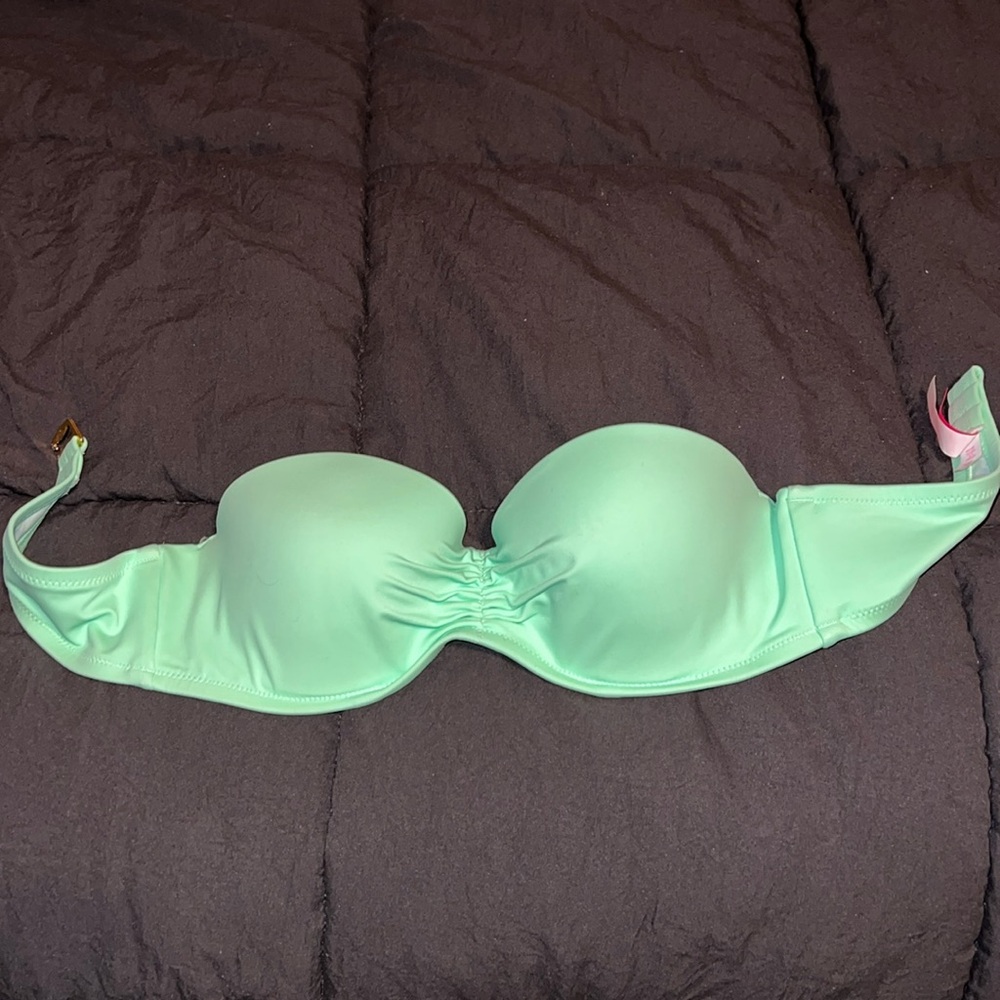 Lime green Victoria’s Secret swimsuit top, size 34B!